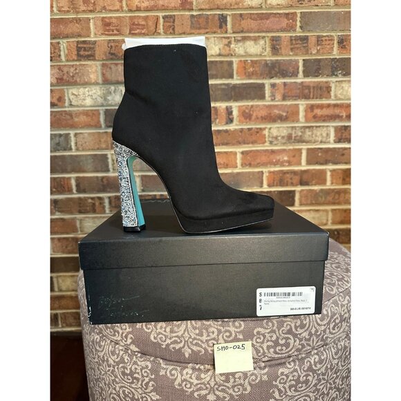 Blue by Betsey Johnson Womens Elis Fashion Boot Embellished Heel Black Size 7 - Picture 10 of 10